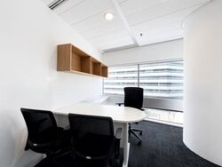 Gateway East (D7), Office #639410711